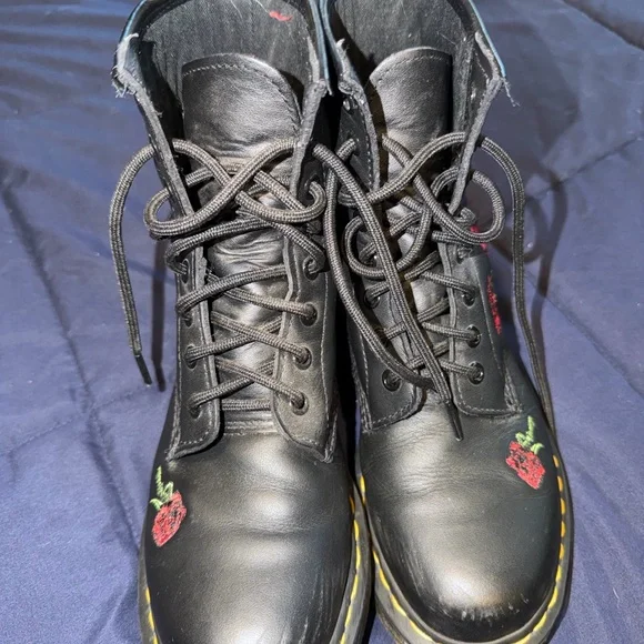 Dr. Martens Rose design - Picture 2 of 7